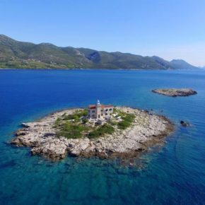 Leuchtturm-Villa nur für Euch: 6 Tage Kroatien mit eigenem Strand, Pool & mehr ab 287€ p.P.