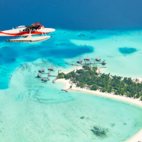 Malediven Insel Flugzeug