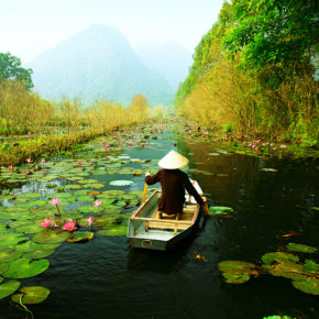 Vietnam Hanoi Fischerboot