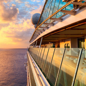 Weltreise mit der Queen Mary 2: 105 Tage auf dem Kreuzfahrtschiff mit Vollpension & Extras für 14.670€