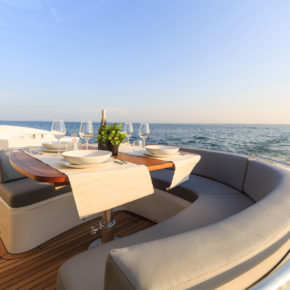 Luxus Kreuzfahrt Schiff Deck