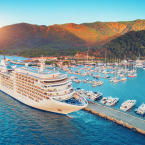 Traumhafte Mittelmeer-Kreuzfahrt: 6 Tage auf der MSC Fantasia mit Vollpension für 389€