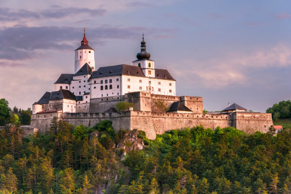 Österreich Burg Forchtenstein