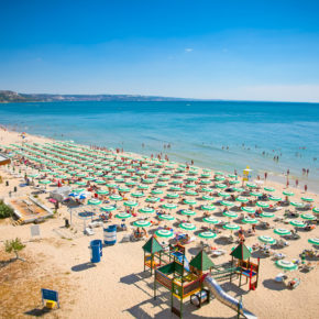 Urlaub am Sonnenstrand: 8 Tage Bulgarien im 4* Hotel mit Frühstück, Flug nur 189€