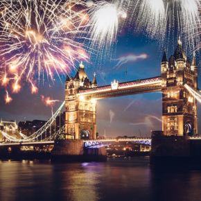 Silvester-Sale: Flüge zum Jahreswechsel nach London, Prag & Amsterdam ab 23€ Silvester-Sale: Flüge zum Jahreswechsel nach London, Prag & Amsterdam ab 23€