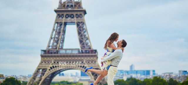 Unvergessliche Momente in Paris: 2 Tage im TOP 4* Hotel mit Frühstück nur 70€