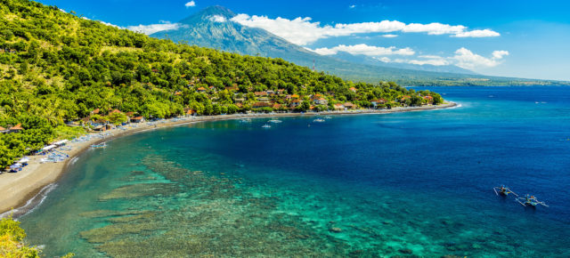 Traumziel Bali: 13 Tage im 3* Hotel mit Flug nur 573€