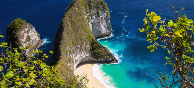 Rundreise durch Indonesien: 12 Tage in 4* und 5* Hotels mit Flug, Frühstück für nur 1452€