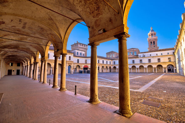 Italien Mantova Piazza Castello