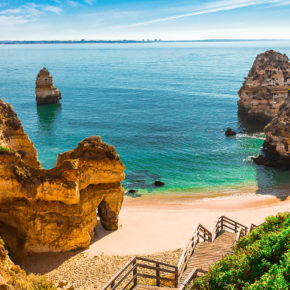 Portugal: 6 Tage an der Algarve mit 3* Hotel & Flug nur 112€