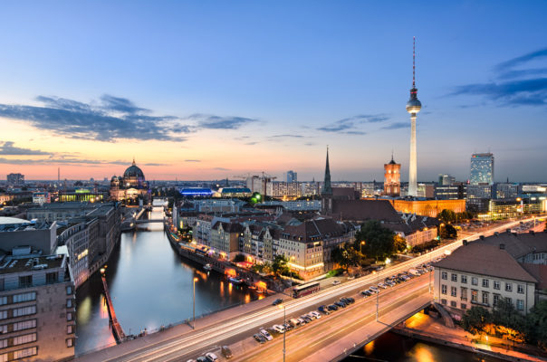 Berlin Skyline Sonnenuntergang