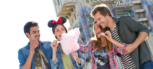 Cyber Monday Kracher: 3 Tage Disneyland® Paris mit Hotel, Parkeintritt & Extras für 289€