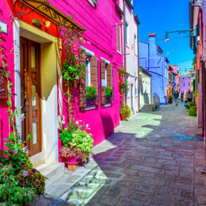 Bunteste Stadt in Italien:  Tage übers Wochenende nahe Burano mit eigenem Apartment & Frühstück nur 91€