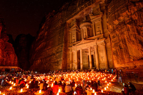 Jordanien Al Khazneh Petra Nachts