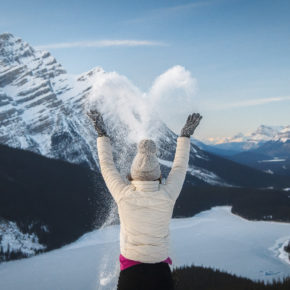 Kanada im Winter: Eisige Temperaturen, Wintersport & Polarlichter