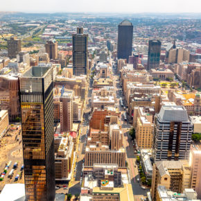 Südafrika: 15 Tage Johannesburg mit sehr guter Unterkunft & Flug nur 443€