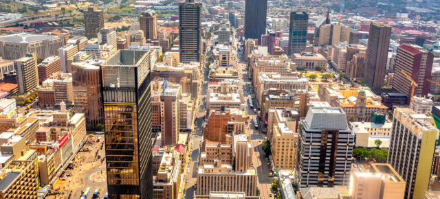 Südafrika: 15 Tage Johannesburg mit sehr guter Unterkunft & Flug nur 443€