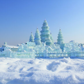 Winterwunderland in China: 14 Tage Harbin zum Eisfestival mit Hotel, Frühstück & Flug nur 553€