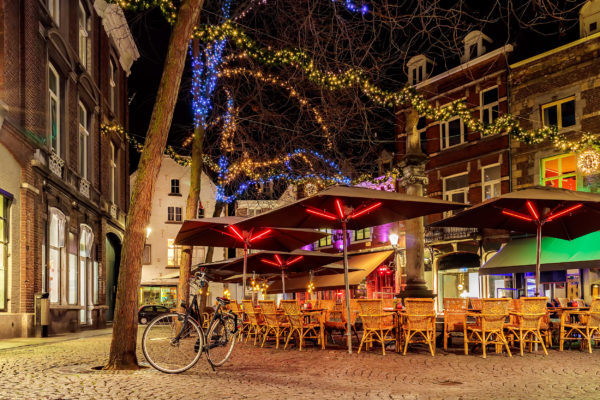 Niederlande Maastricht Restaurants Stühle