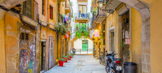 Ab in die katalonische Hauptstadt: 3 Tage Barcelona inkl. TOP 4* Hotel, Frühstück, Flug & Extras für 322€