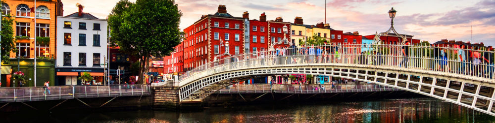 Irland Dublin Ha Penny Bridge Panorama