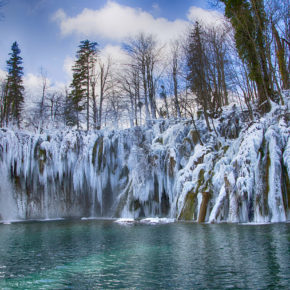 Winter-Wochenende: 3 Tage Plitvicer Seen in 4* Deluxe Studio inkl. Frühstück ab 79€