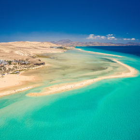 Tolles Kanaren-Schnäppchen: [ut f="duration"] Tage Fuerteventura im guten [ut f="stars"]* Strandresort mit [ut f="board"], Flug & Transfer nur [ut f="price"]€