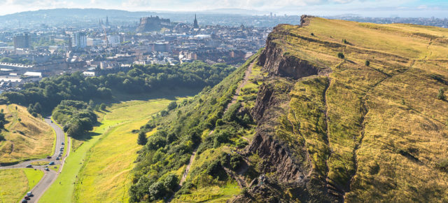 Übers Wochenende nach Schottland: 3 Tage Edinburgh im guten 3* Hotel inkl. Flug ab nur 197€