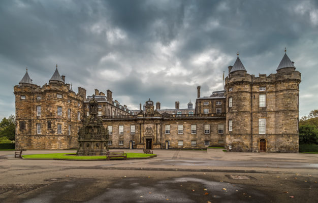 Schottland Edinburgh Holyrood House