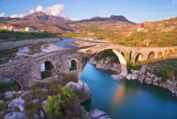 Albanien Shkoder Old Mans Bridge