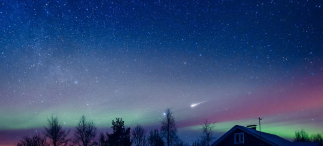 Polarlichter beobachten in Finnland: Flüge nach Rovaniemi in Lappland nur 98€