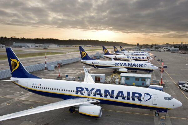 ryanair flugzeuge geparkt