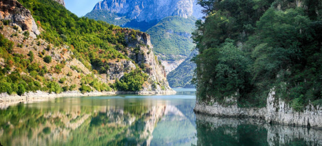 Geheimtipp: Günstige Hin- und Rückflüge nach Albanien nur 31€