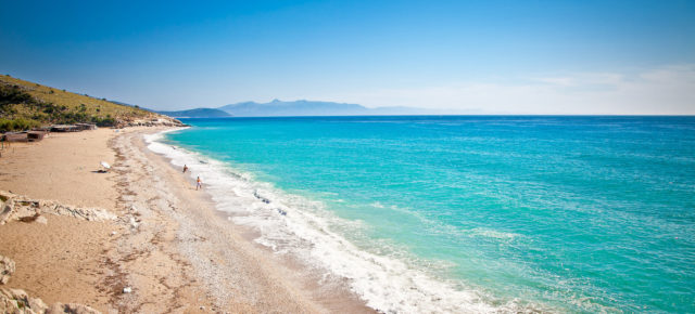 Familienurlaub in Albanien: 8 Tage im TOP 4* Hotel inkl. Frühstück & Flug nur 327€ pro Familie