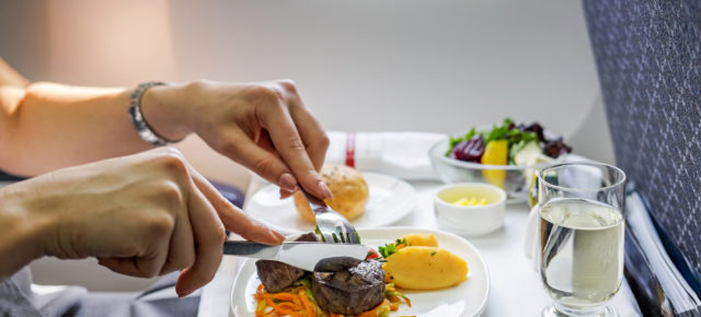 Vueling Verpflegung – Übersicht zu den Preisen für Essen und Trinken