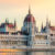 Ungarn Budapest Parlament Sonnenlicht Panorama skaliert