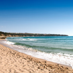 Nächstes Jahr an den Sonnenstrand: 7 Tage Bulgarien im 4* Hotel mit Halbpension & Flug nur 444€ Nächstes Jahr an den Sonnenstrand: 7 Tage Bulgarien im 4* Hotel mit Halbpension & Flug nur 444€
