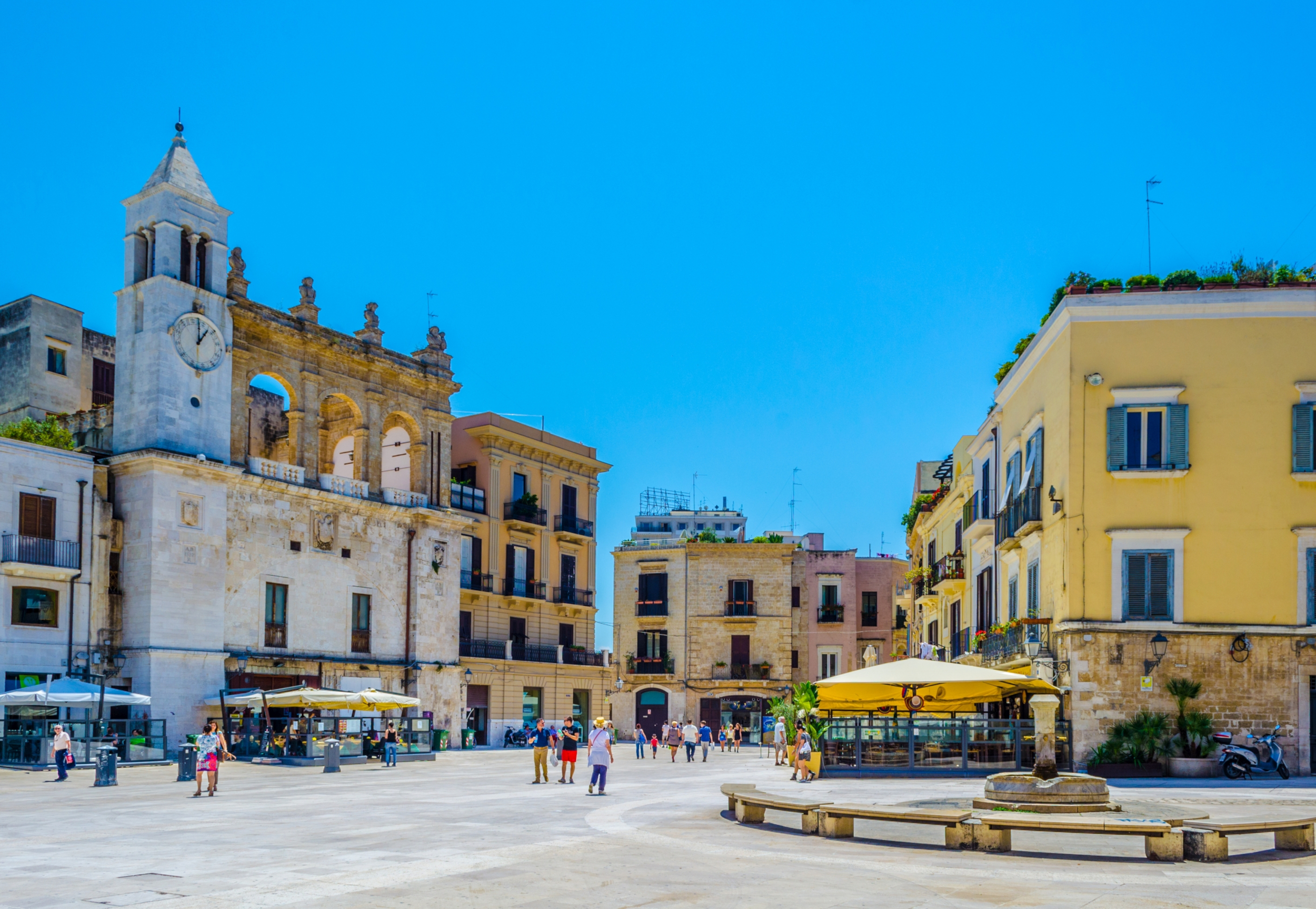 Italien Bari Piazza Mercantile
