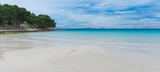 Kroatien Traum: 8 Tage im guten Apartment am Strand für nur 153€