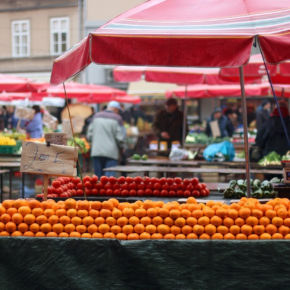 Kroatien Zagreb Dolac Markt