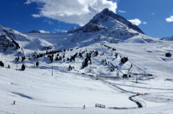 7 schneesichere Skigebiete in Österreich, Frankreich & der Schweiz