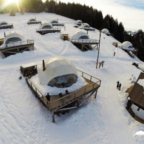 Glamping in der Schweiz: 2 Tage im luxuriösen Whitepod mit Frühstück um 172€ Glamping in der Schweiz: 2 Tage im luxuriösen Whitepod mit Frühstück um 172€