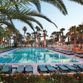 Luxus in der Türkei: 1 Woche im TOP 5* Hotel mit All Inclusive, Flug & Transfer nur 588€ Luxus in der Türkei: 1 Woche im TOP 5* Hotel mit All Inclusive, Flug & Transfer nur 588€
