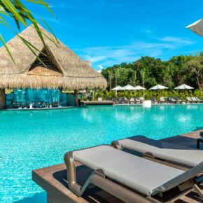 Traumurlaub: 10 Tage Mexiko im TOP 5* Strandresort mit All Inclusive, Flug & Transfer für 1.474€ Traumurlaub: 10 Tage Mexiko im TOP 5* Strandresort mit All Inclusive, Flug & Transfer für 1.474€