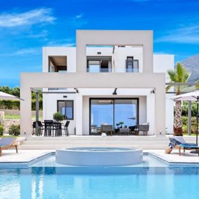 Krasse Luxus-Villa auf Kreta: 1 Woche im eigenen Ferienhaus mit Pool & Whirlpool ab 177€