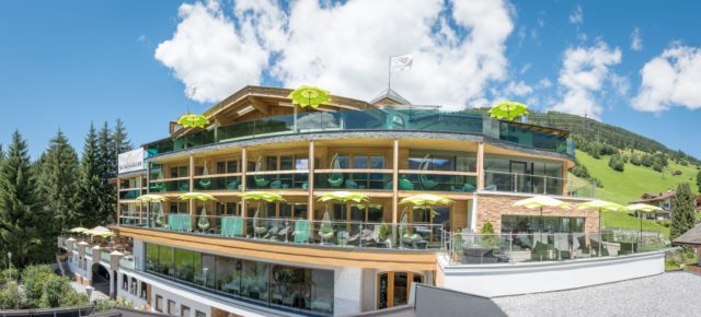 Wellness in Tirol: 3 Tage im TOP 4* Wohlfühlhotel mit Halbpension für 199€