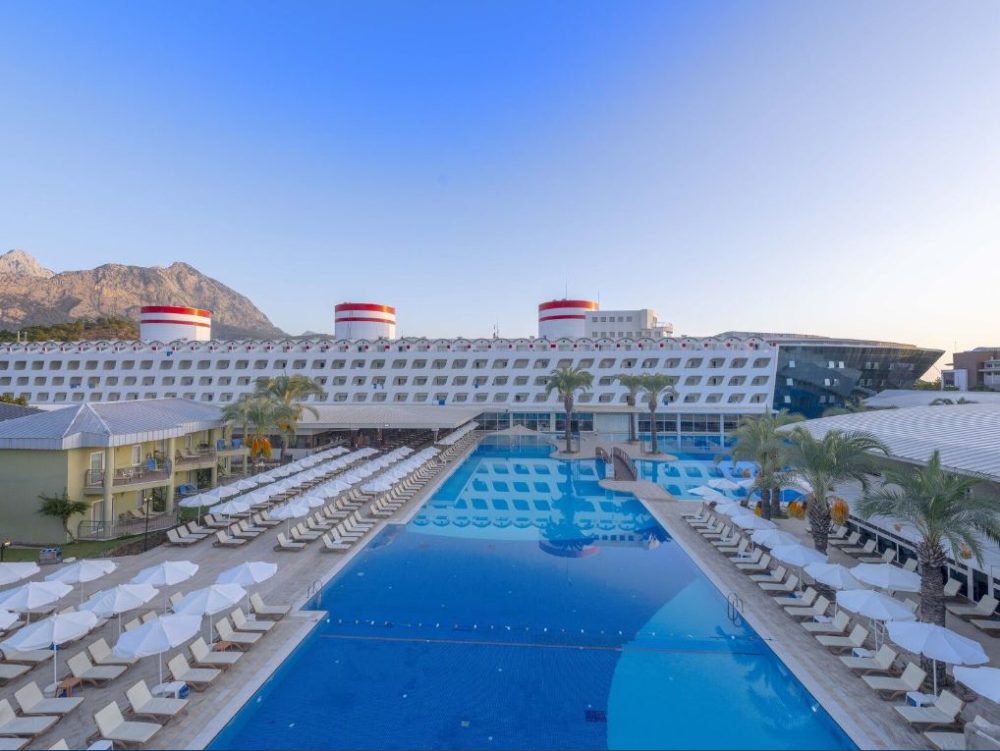 Transatlantik Hotel Pool