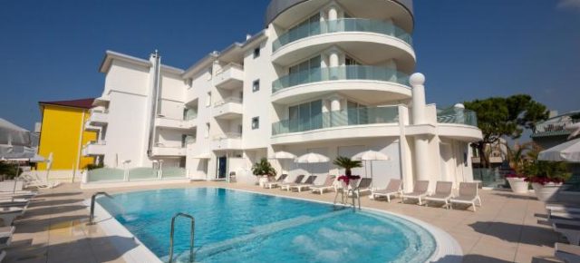 Italien: 4 Tage an der oberen Adria im 4* Hotel in Strandnähe mit Halbpension nur 204€