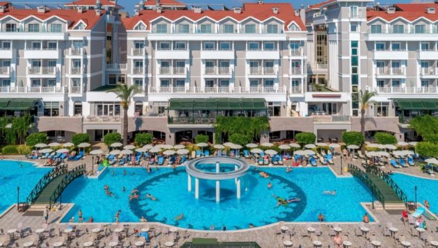 Türkei Side Trendy Aspendos Beach