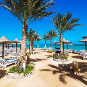 El Karma Aqua Beach Resort